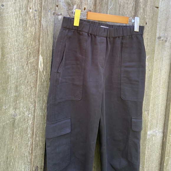 ARITZIA BABATON titan pant cargo straight leg black trousers size 4 - Picture 8 of 13